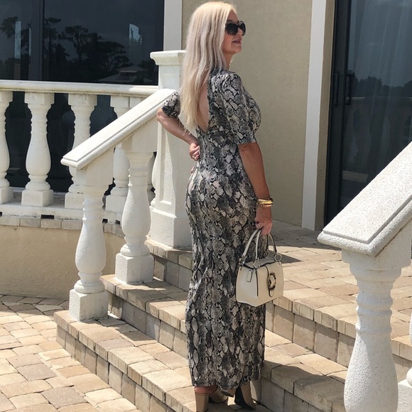 h and m snake print dress